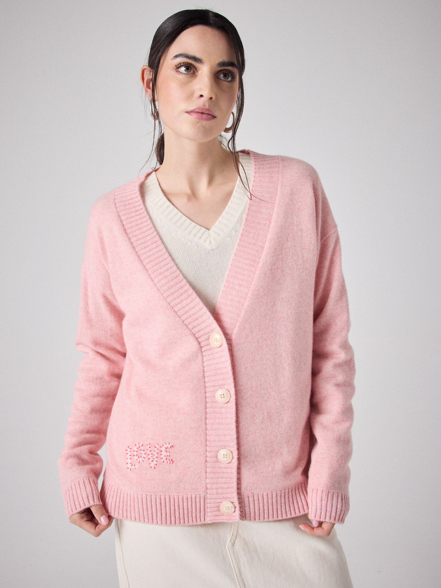 cardigan-cachemire-930xah.jpg