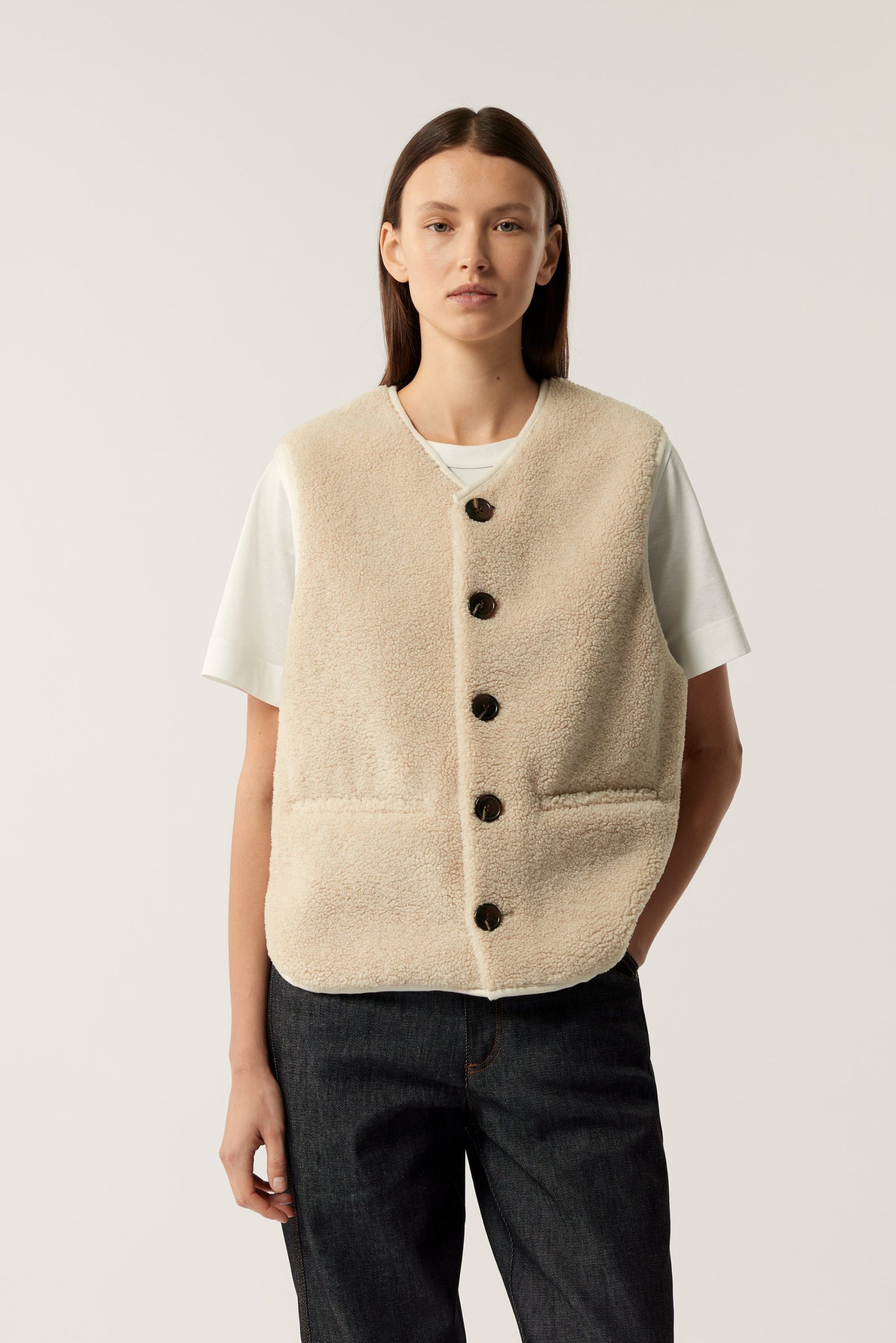 cardigan-sans-manche-femme-178ajw.jpg