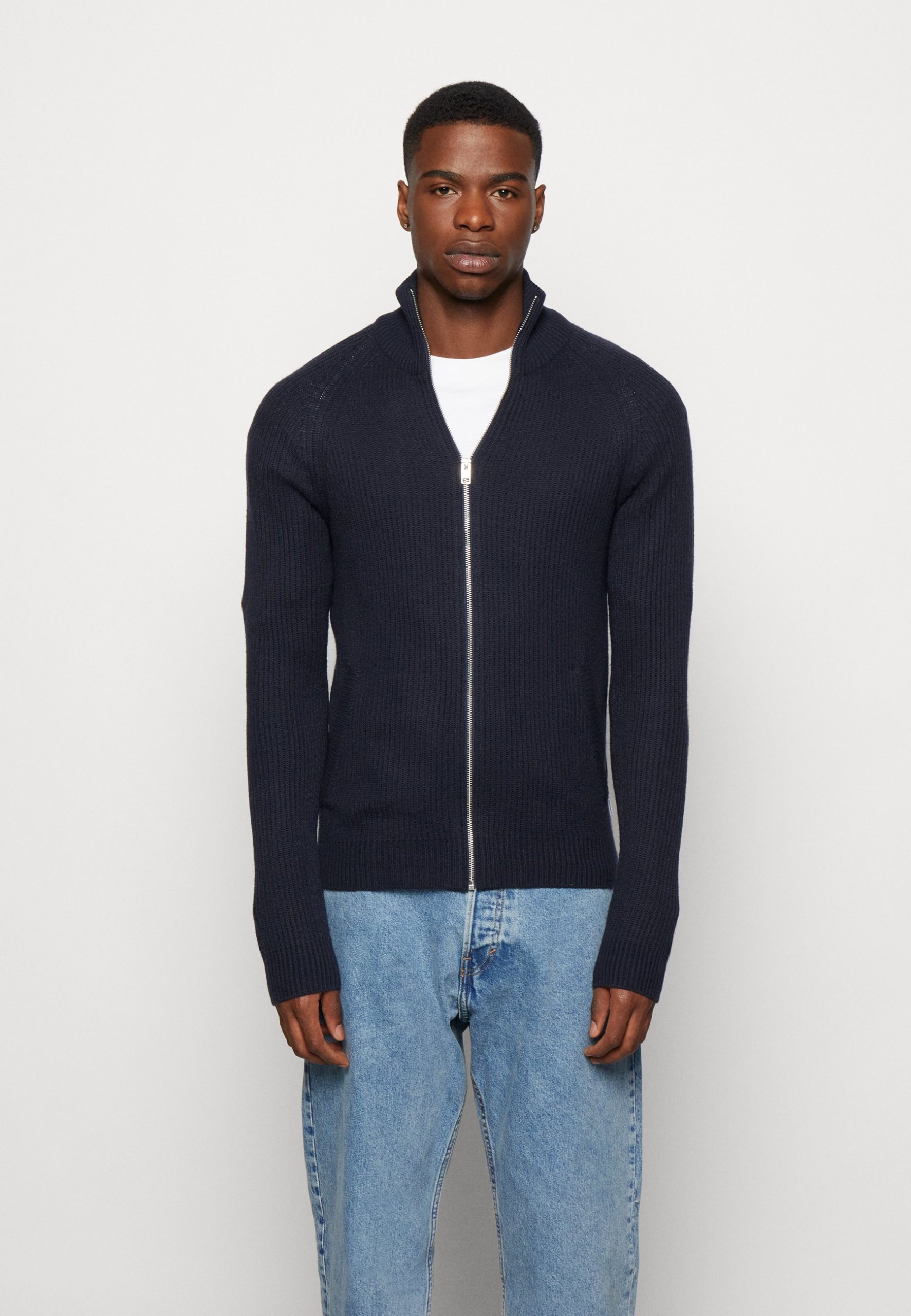 cardigan-zip-315tlo.jpg