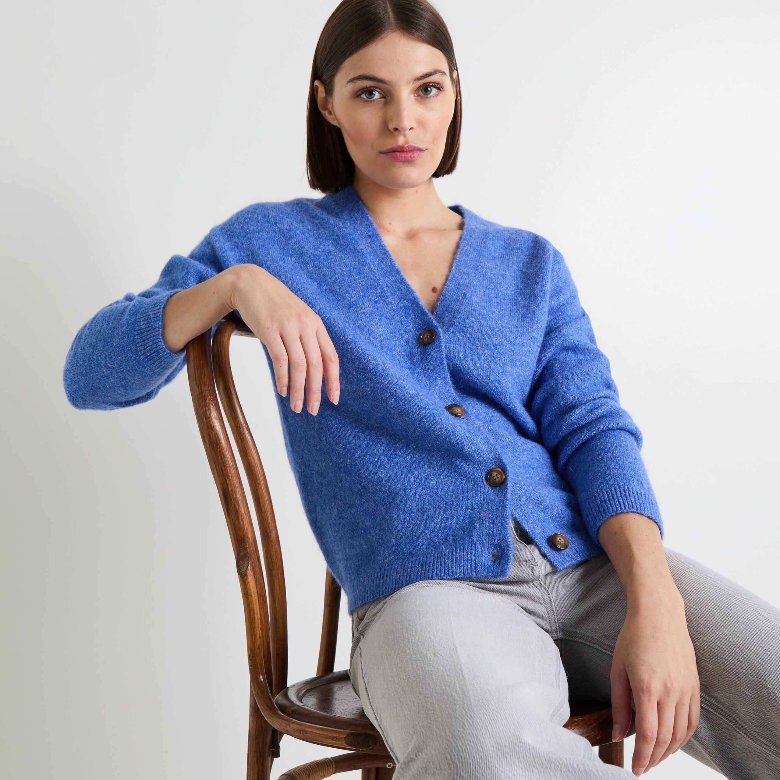gilet-bleu-femme-177ukq.jpg