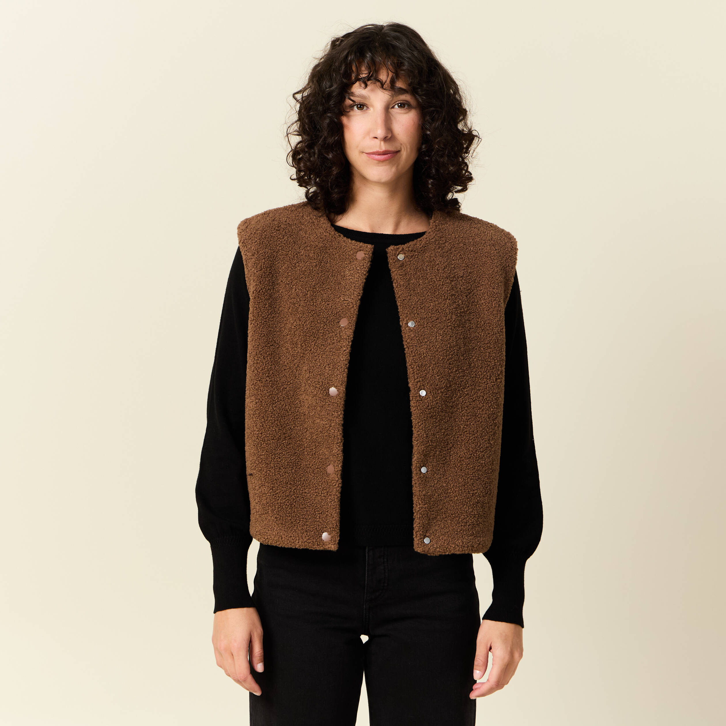 gilet-camel-femme-094bmi.jpg