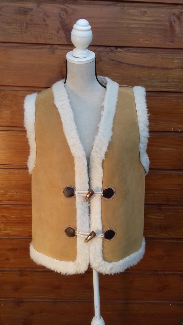 gilet-peau-de-mouton-686ngl.jpg